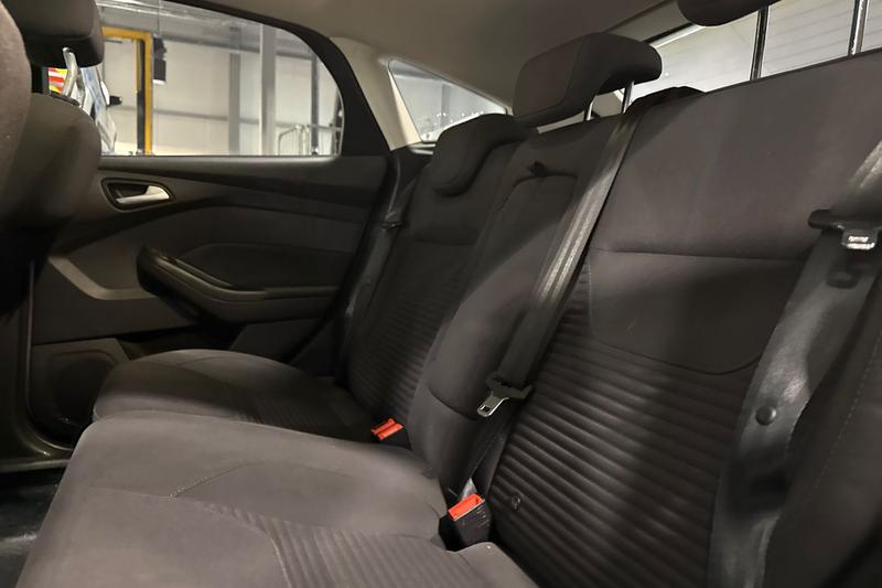 Used Ford Focus 2015 for sale - 76480385: Photo 20