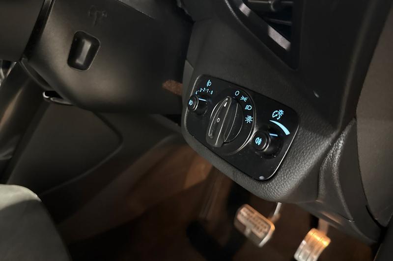 Used Ford Kuga 2017 for sale - 78042890: Photo 25