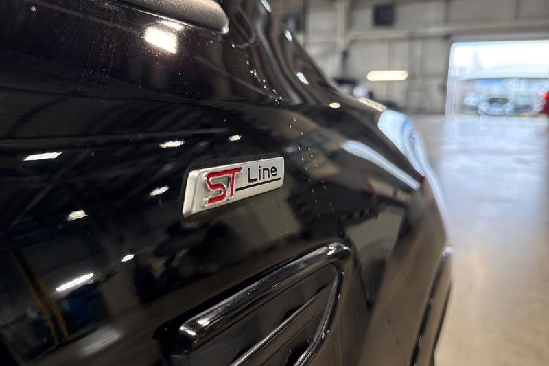 Used Ford Kuga 2017 for sale - 78042890: Photo 37