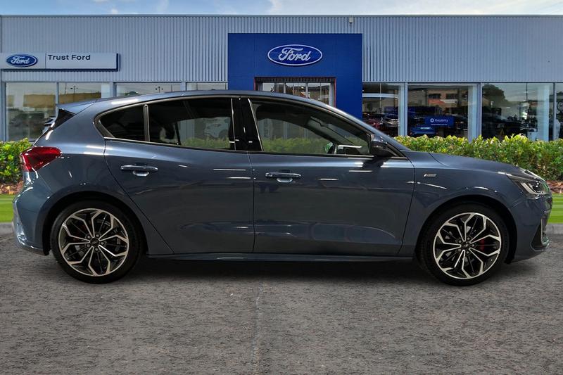 Used Ford Focus 2023 for sale - 77665730: Photo 3