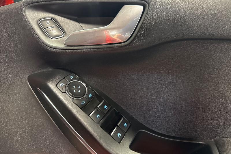 Used Ford Fiesta 2020 for sale - 78180348: Photo 16