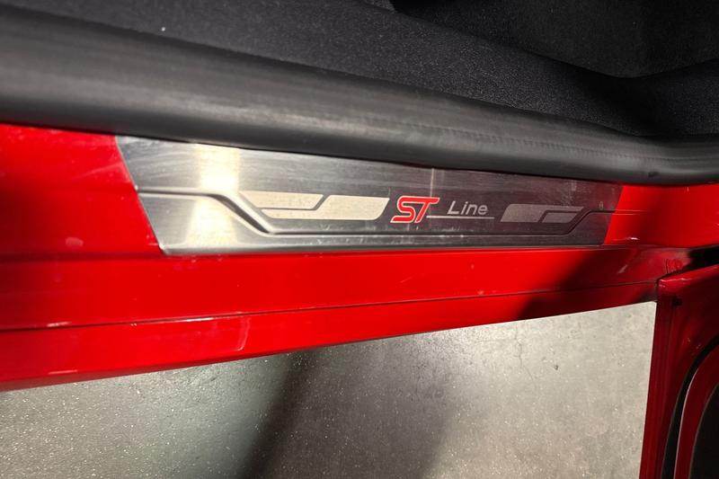 Used Ford Fiesta 2020 for sale - 78180348: Photo 31