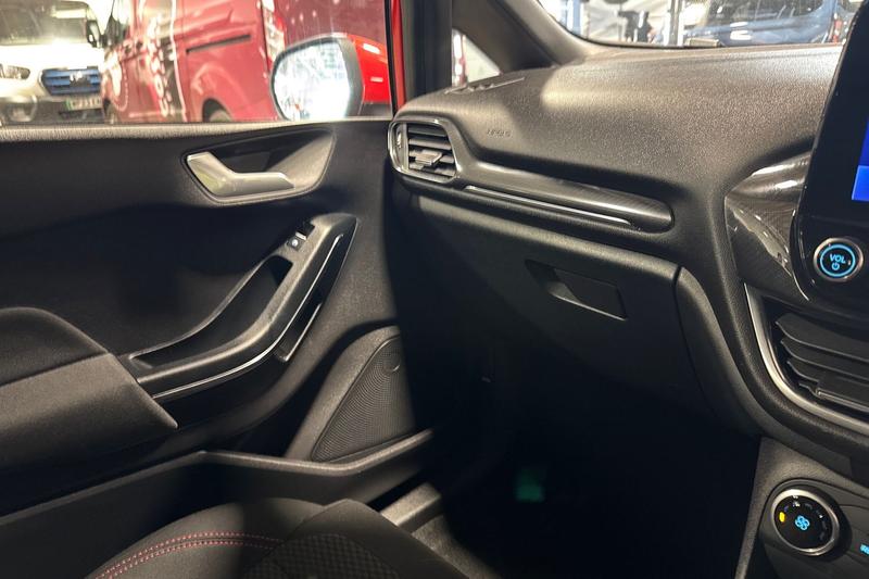 Used Ford Fiesta 2020 for sale - 78180348: Photo 45