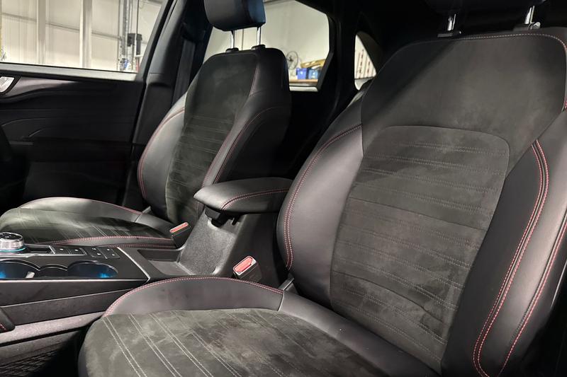 Used Ford Kuga 2024 for sale - 76067595: Photo 19