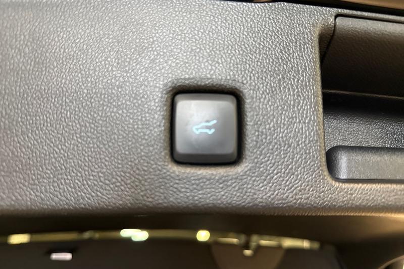 Used Ford Kuga 2024 for sale - 76067595: Photo 25