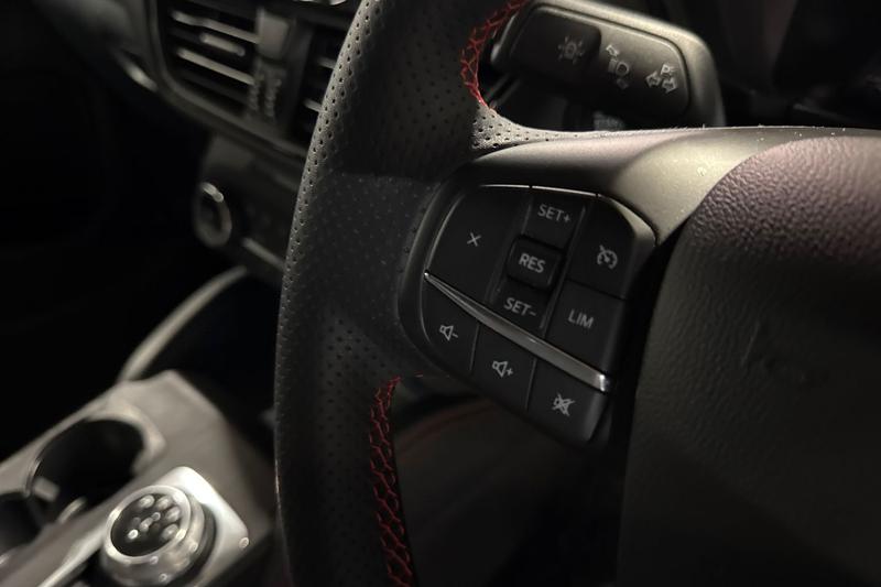 Used Ford Kuga 2024 for sale - 76067595: Photo 31