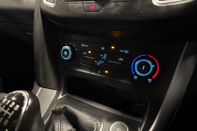 Used Ford Focus 2018 for sale - 76862369: Photo 29