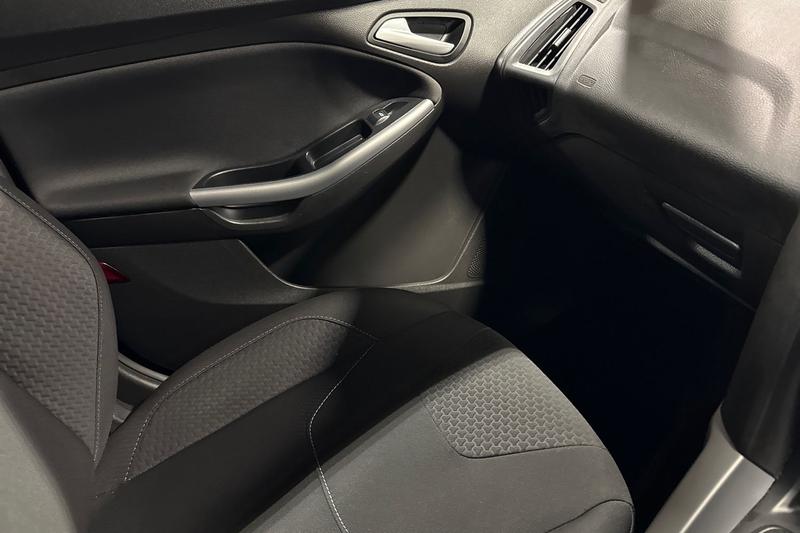 Used Ford Focus 2018 for sale - 76862369: Photo 37