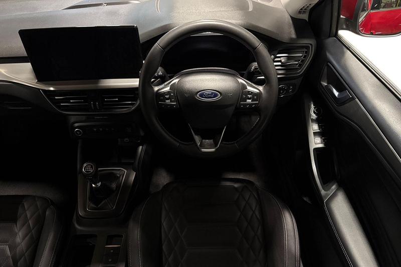 Used Ford Focus 2022 for sale - 76882420: Photo 11