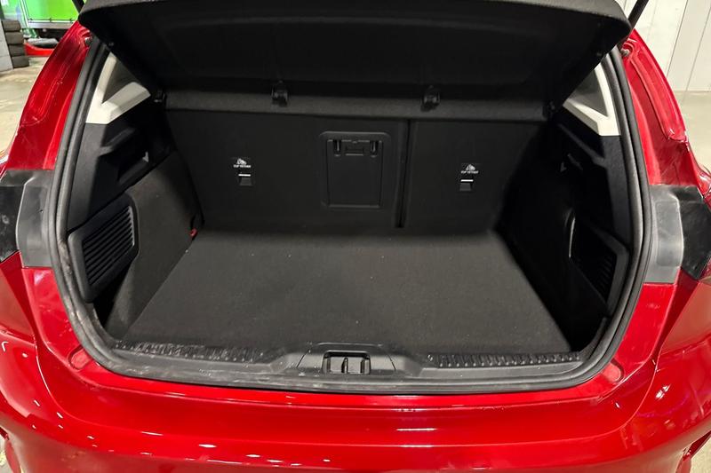 Used Ford Focus 2022 for sale - 76882420: Photo 23