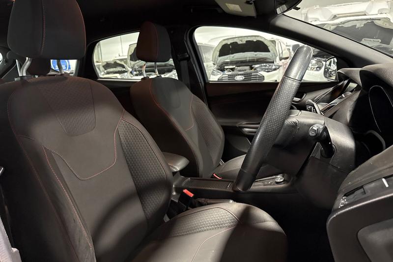 Used Ford Focus 2017 for sale - 77834449: Photo 17