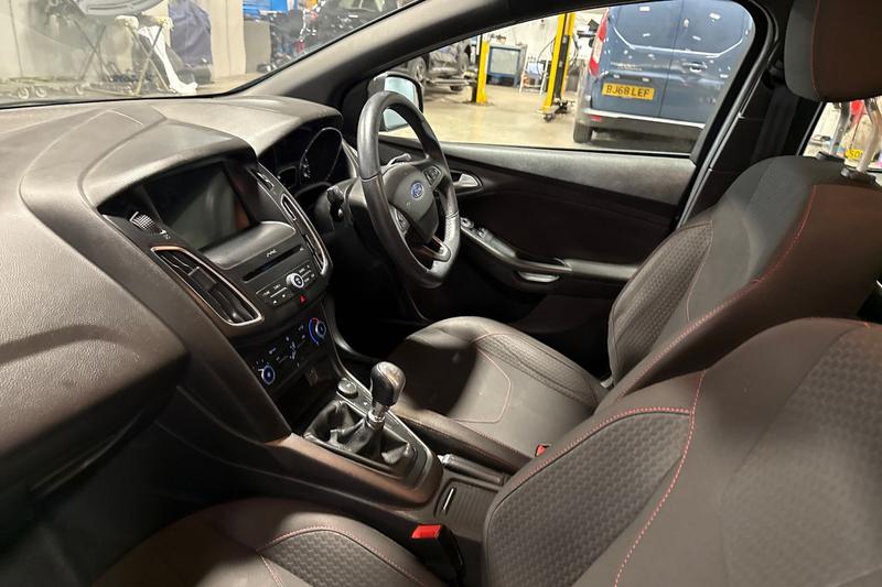 Used Ford Focus 2017 for sale - 77834449: Photo 18