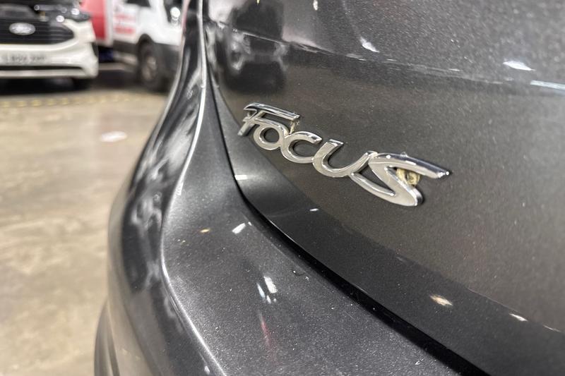 Used Ford Focus 2017 for sale - 77834449: Photo 42