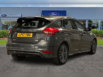 Used Ford Focus 2017 for sale - 77834449: Photo