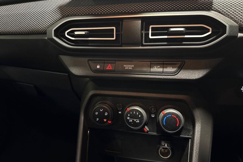 Used Dacia Sandero 2023 for sale - 76389587: Photo 32