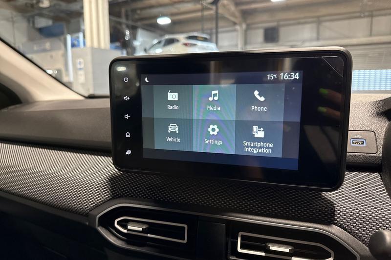 Used Dacia Sandero 2023 for sale - 76389587: Photo 34