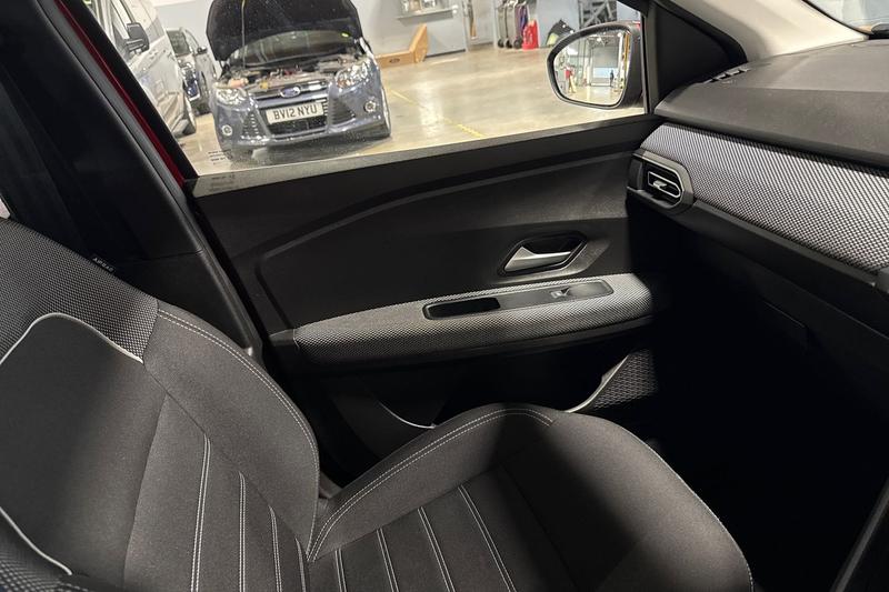 Used Dacia Sandero 2023 for sale - 76389587: Photo 37