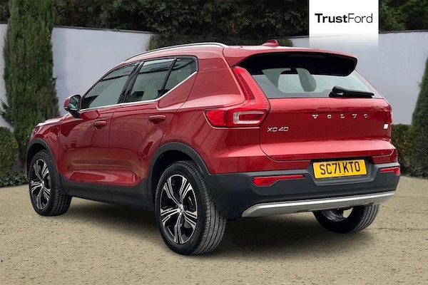 Used Volvo XC40 2022 for sale - 76131348: Photo 2