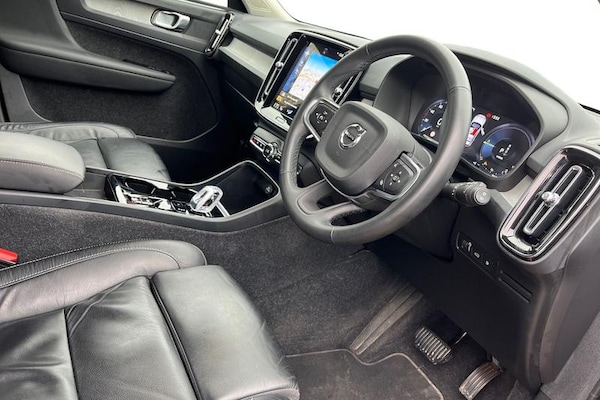Used Volvo XC40 2022 for sale - 76131348: Photo 9