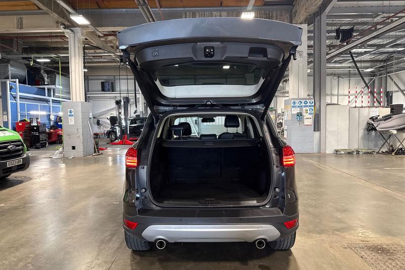 Used Ford Kuga 2016 for sale - 77935054: Photo 21