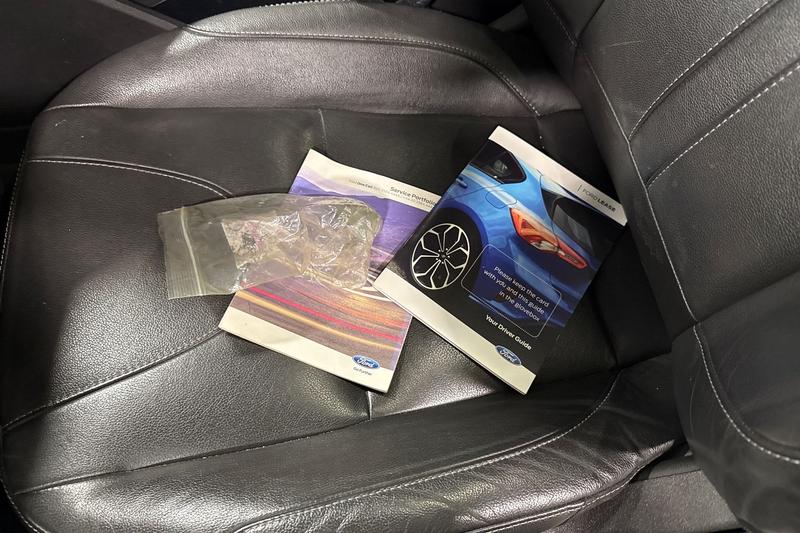 Used Ford Kuga 2016 for sale - 77935054: Photo 22