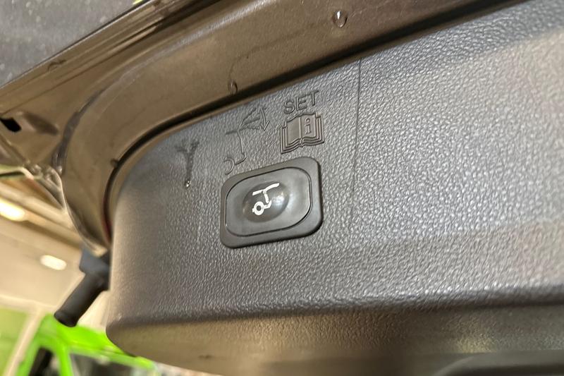 Used Ford Kuga 2016 for sale - 77935054: Photo 25