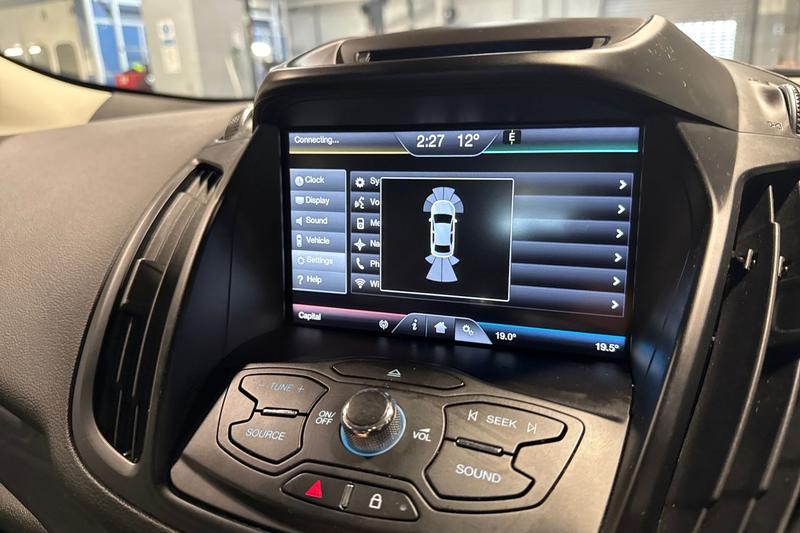 Used Ford Kuga 2016 for sale - 77935054: Photo 36