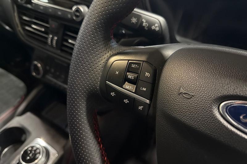 Used Ford Kuga 2022 for sale - 77528988: Photo 32