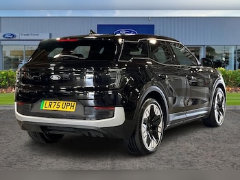 Used Ford Explorer 2025 for sale - 79000571: Photo