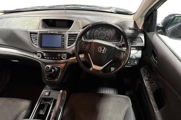 Used Honda CR-V 2018 for sale - 76266139: Photo 11