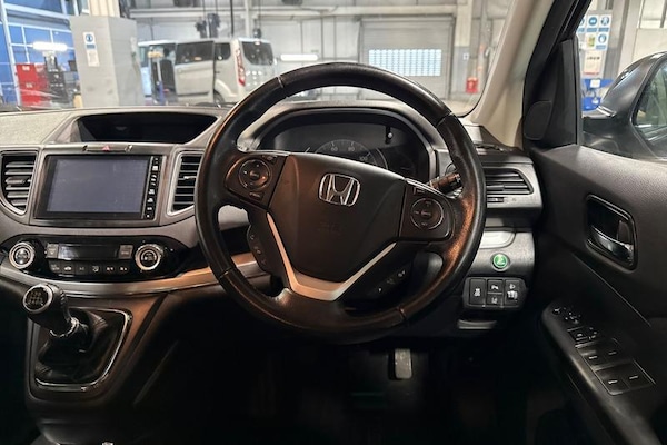 Used Honda CR-V 2018 for sale - 76266139: Photo 12