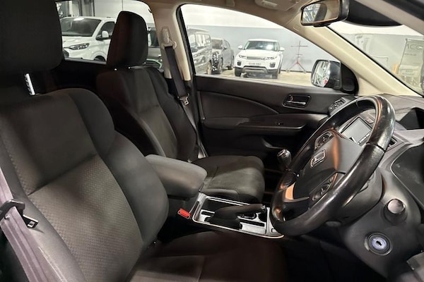Used Honda CR-V 2018 for sale - 76266139: Photo 17