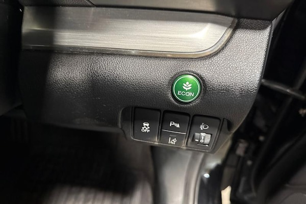 Used Honda CR-V 2018 for sale - 76266139: Photo 29