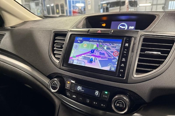 Used Honda CR-V 2018 for sale - 76266139: Photo 30