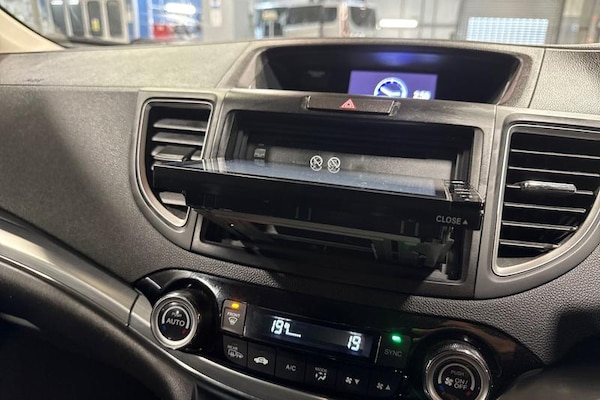 Used Honda CR-V 2018 for sale - 76266139: Photo 35