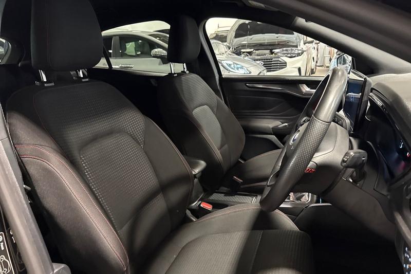 Used Ford Focus 2023 for sale - 78109499: Photo 17