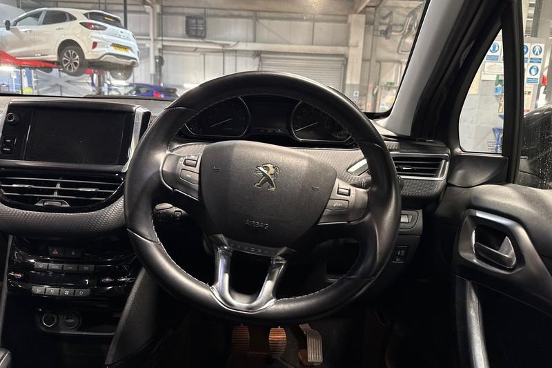 Used Peugeot 2008 2018 for sale - 76350414: Photo 12