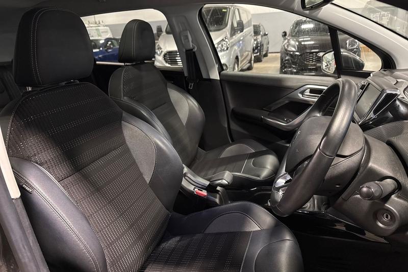 Used Peugeot 2008 2018 for sale - 76350414: Photo 17