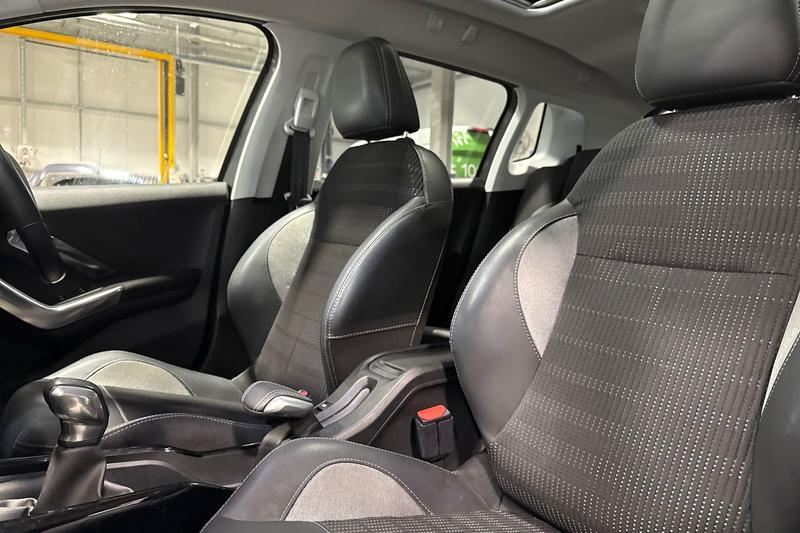 Used Peugeot 2008 2018 for sale - 76350414: Photo 19