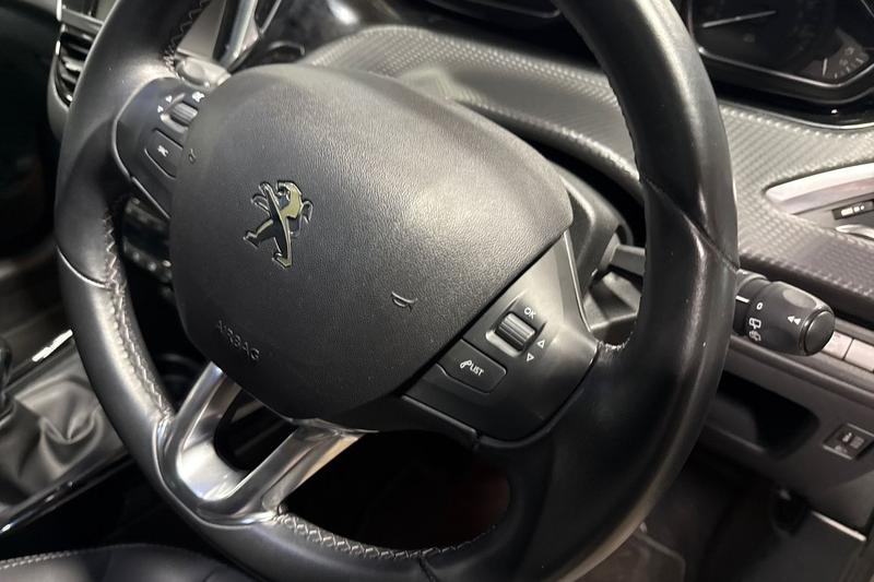 Used Peugeot 2008 2018 for sale - 76350414: Photo 29