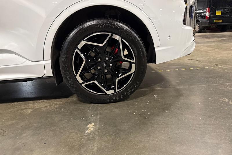 Used Ford Kuga 2025 for sale - 76949029: Photo 8