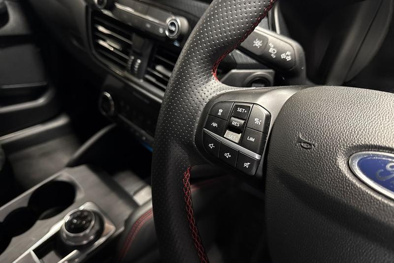 Used Ford Kuga 2022 for sale - 76452927: Photo 30