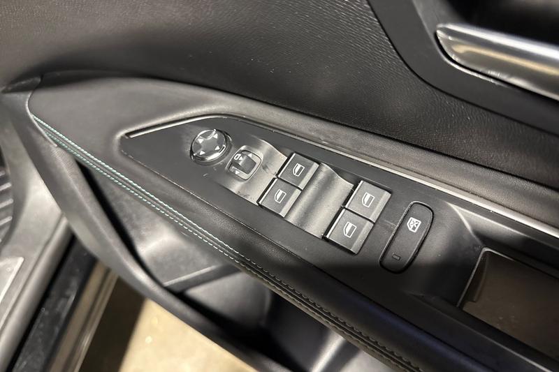 Used Peugeot 5008 2023 for sale - 76508276: Photo 16