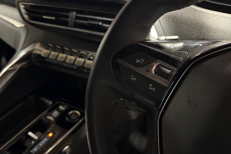 Used Peugeot 5008 2023 for sale - 76508276: Photo 31