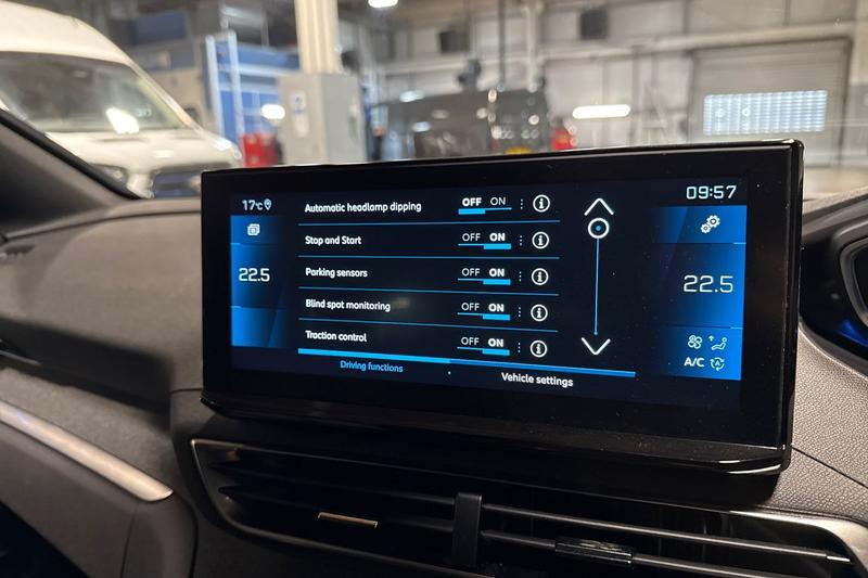 Used Peugeot 5008 2023 for sale - 76508276: Photo 34