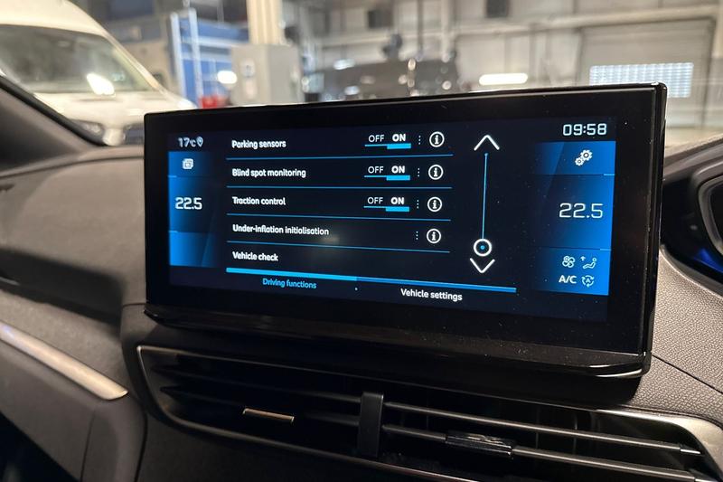 Used Peugeot 5008 2023 for sale - 76508276: Photo 42