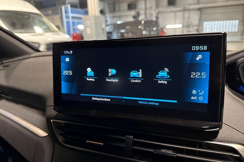 Used Peugeot 5008 2023 for sale - 76508276: Photo 43