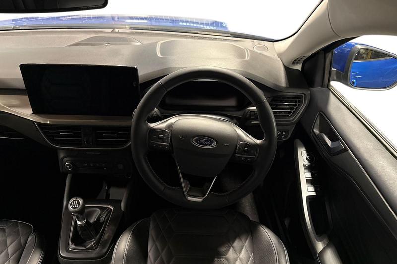 Used Ford Focus 2023 for sale - 76508272: Photo 11