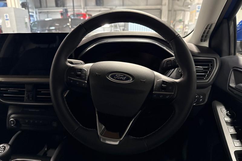 Used Ford Focus 2023 for sale - 76508272: Photo 12