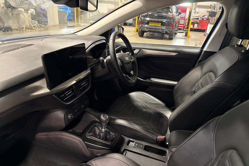 Used Ford Focus 2023 for sale - 76508272: Photo 18